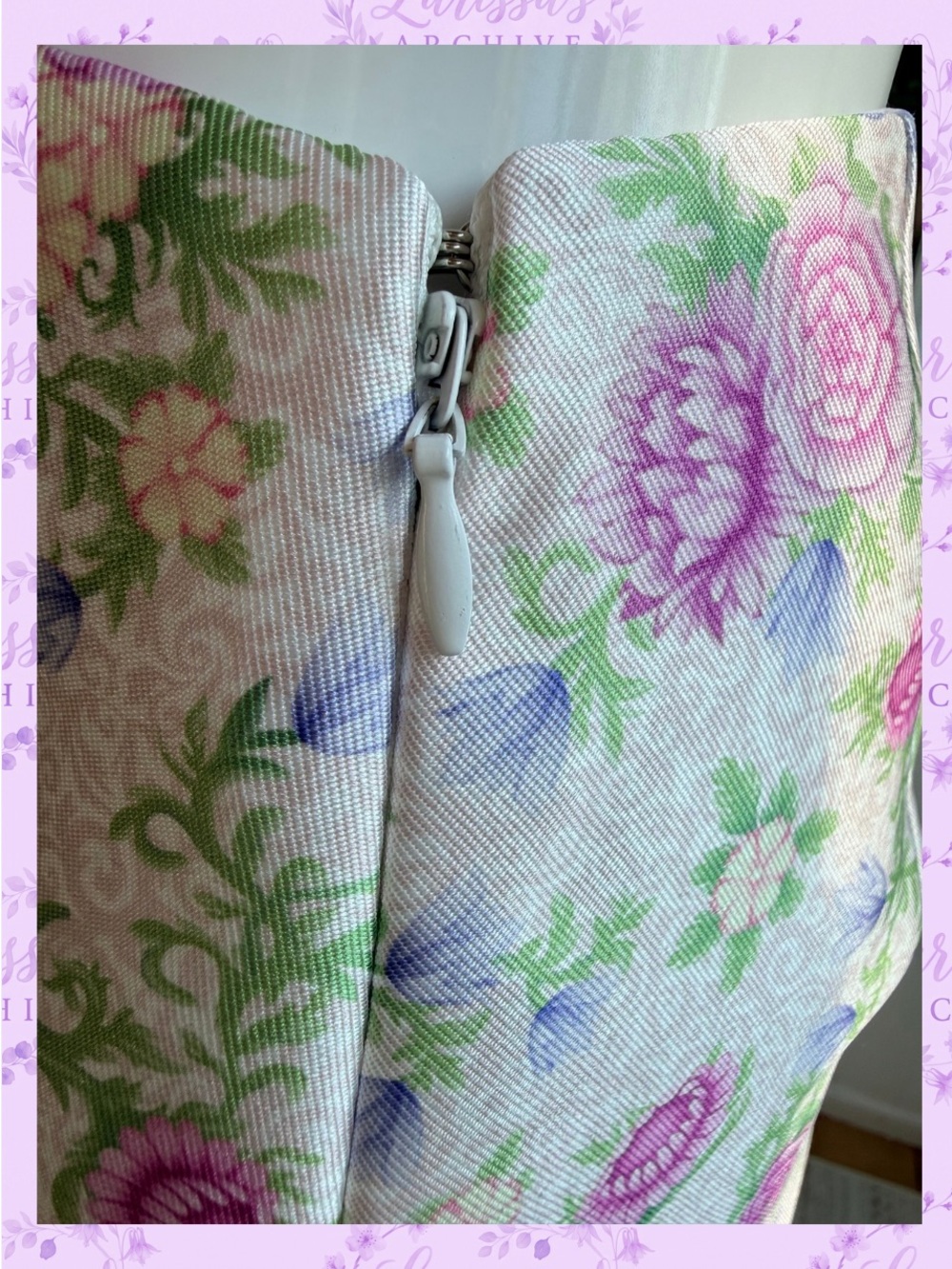 Sugar Thrillz Dolls Kill Blooming Polaroid Fever Floral Jacquard Mini Skirt | XS - Picture 5 of 9